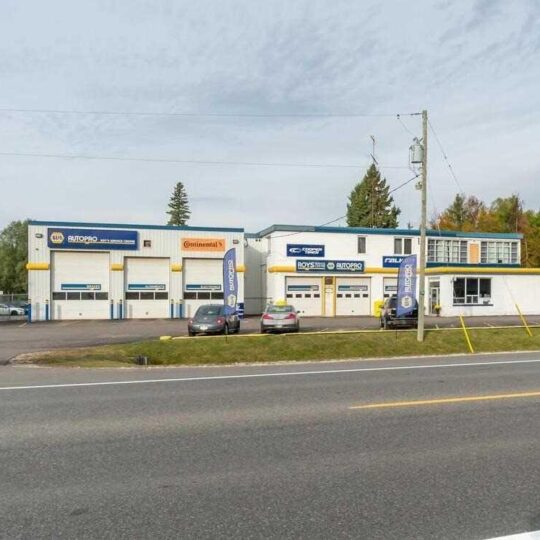 Auto Properties Buy, sell or lease auto properties